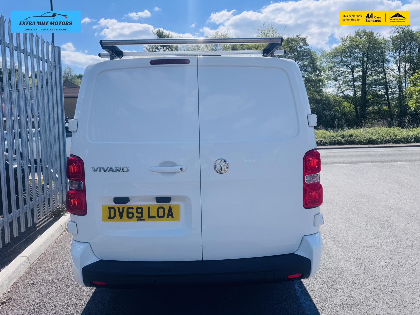 Vauxhall Vivaro 2.0 Turbo D 3100 Sportive Panel Van 5dr Diesel Manual L2 H1 Euro 6 (s/s) (150 ps)