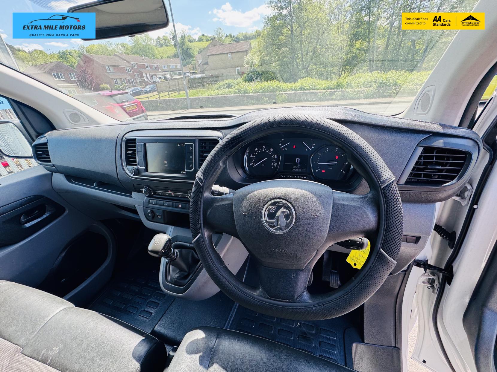 Vauxhall Vivaro 2.0 Turbo D 3100 Sportive Panel Van 5dr Diesel Manual L2 H1 Euro 6 (s/s) (150 ps)