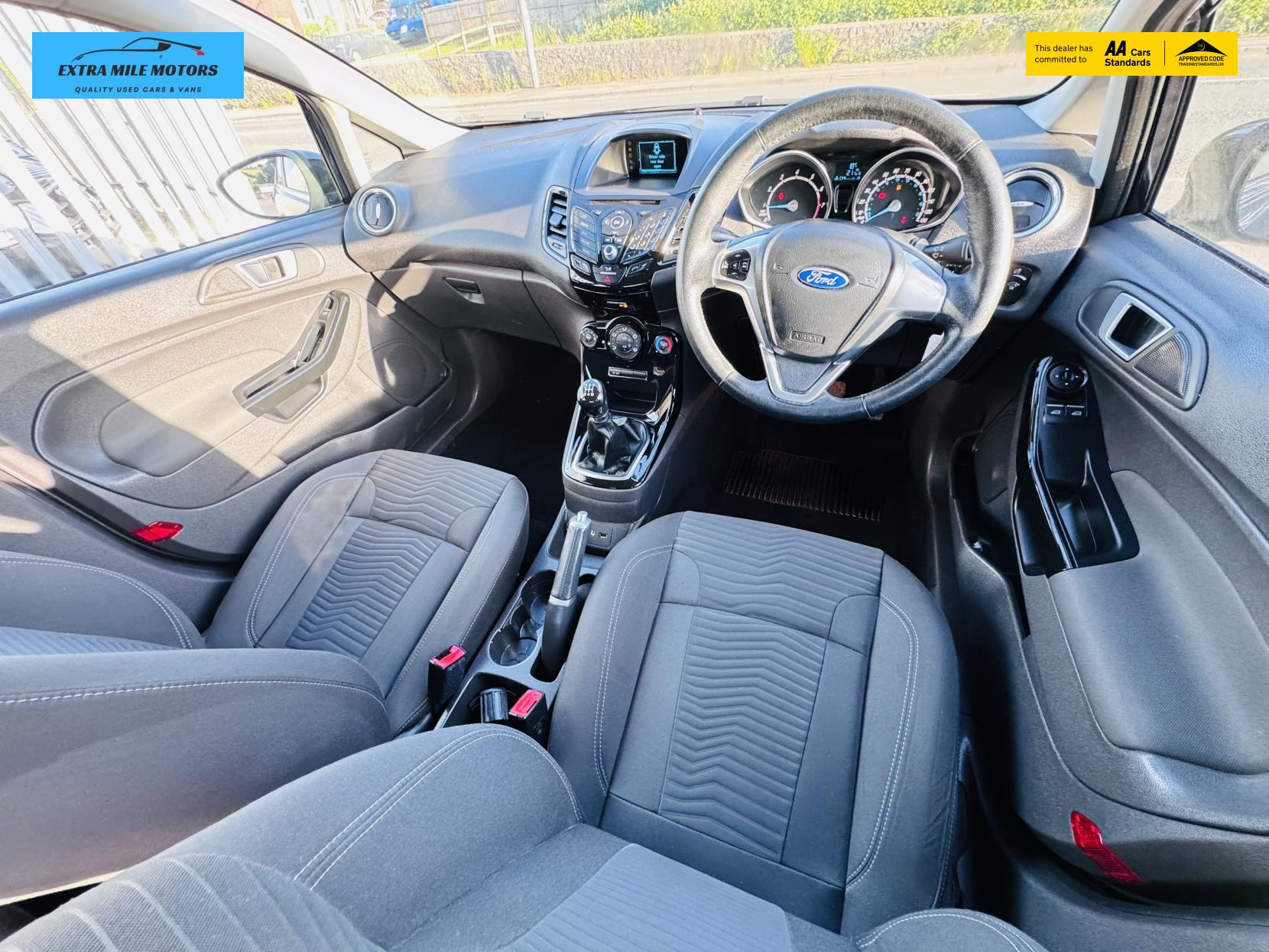Ford Fiesta 1.0T EcoBoost Zetec Hatchback 5dr Petrol Manual Euro 5 (s/s) (100 ps)