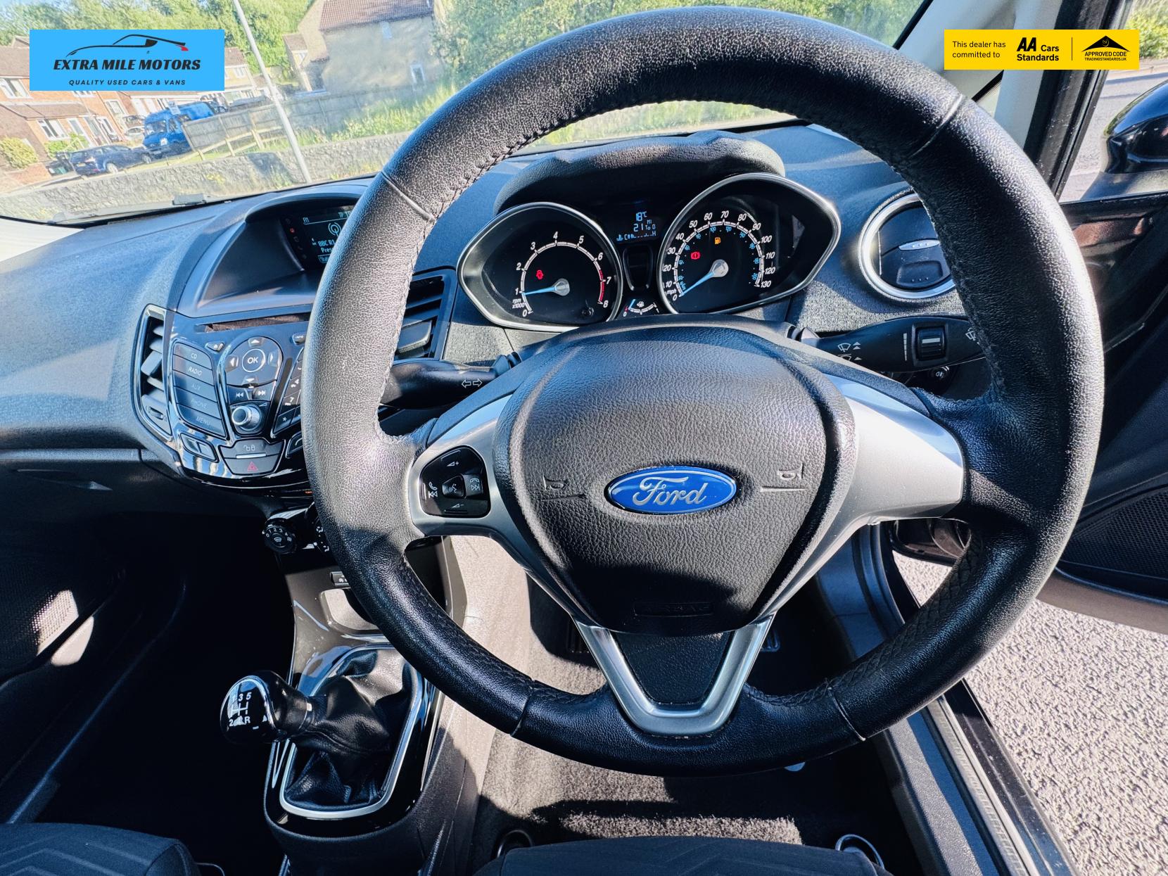Ford Fiesta 1.0T EcoBoost Zetec Hatchback 5dr Petrol Manual Euro 5 (s/s) (100 ps)