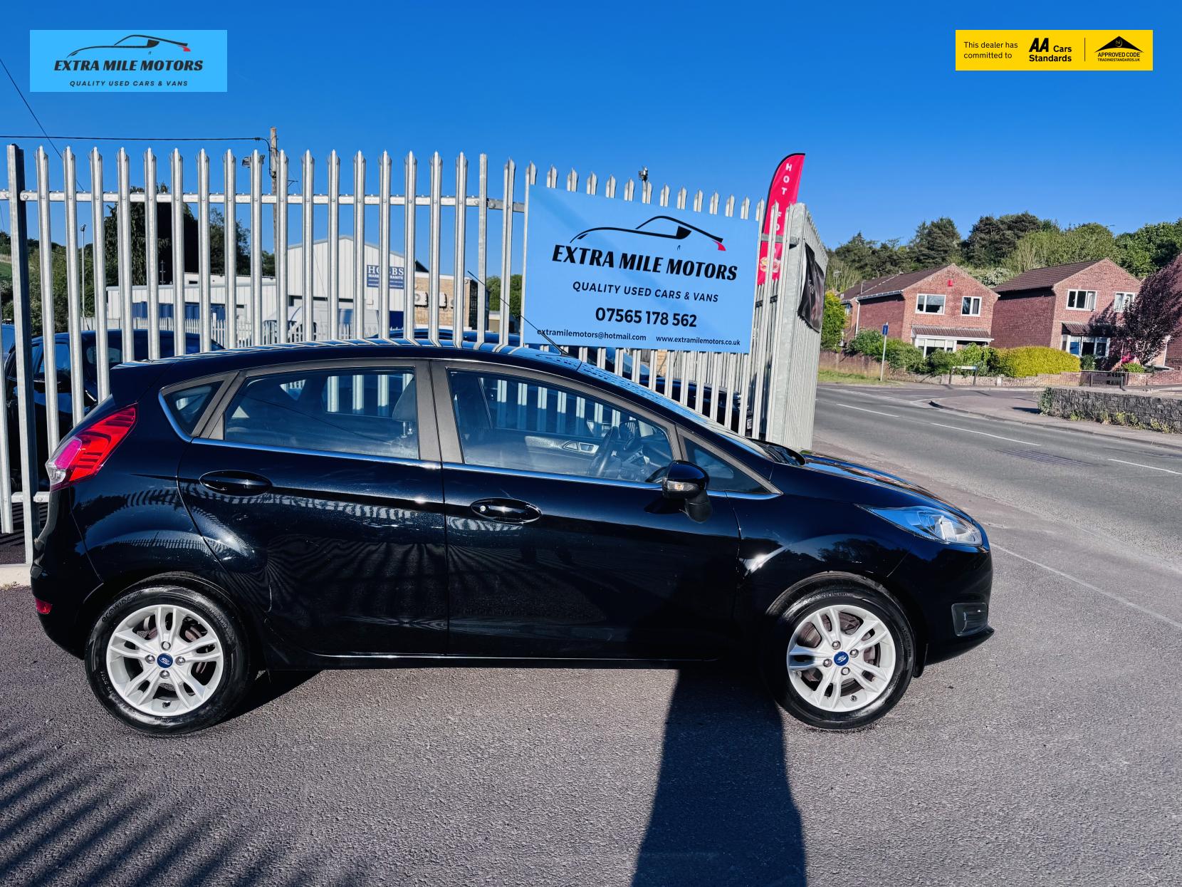 Ford Fiesta 1.0T EcoBoost Zetec Hatchback 5dr Petrol Manual Euro 5 (s/s) (100 ps)