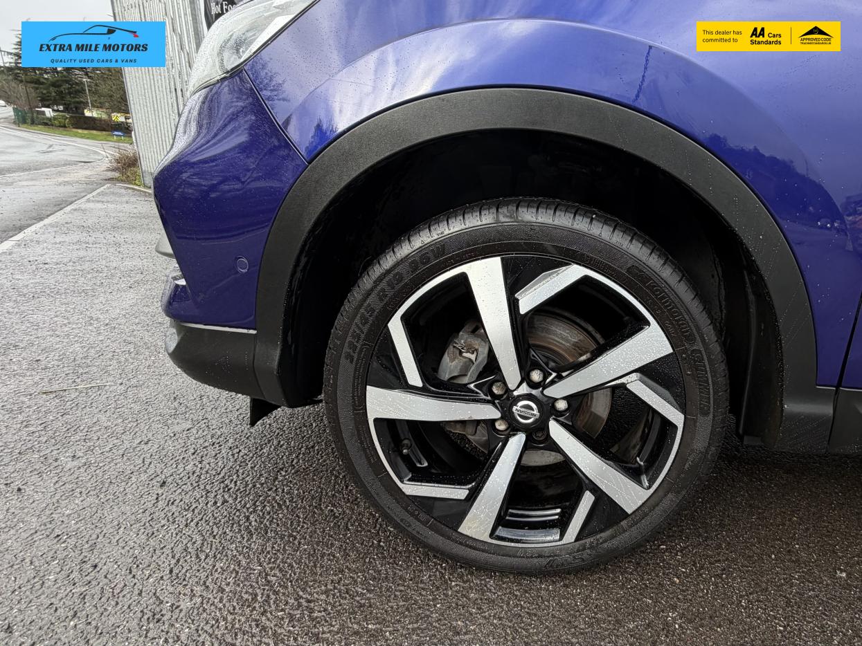 Nissan Qashqai 1.3 DIG-T Tekna SUV 5dr Petrol Manual Euro 6 (s/s) (140 ps)