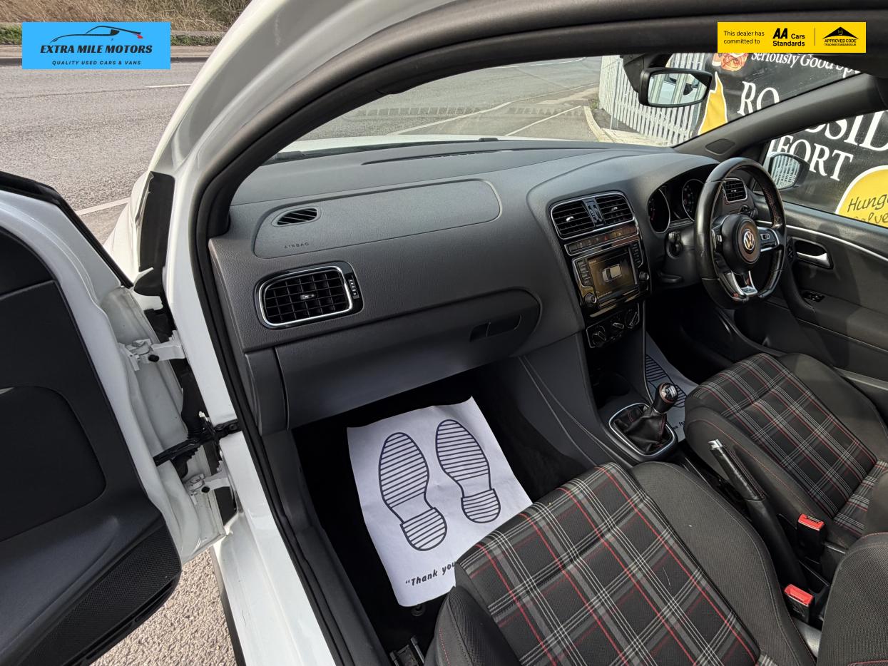 Volkswagen Polo 1.8 TSI BlueMotion Tech GTI Hatchback 3dr Petrol Manual Euro 6 (s/s) (192 ps)