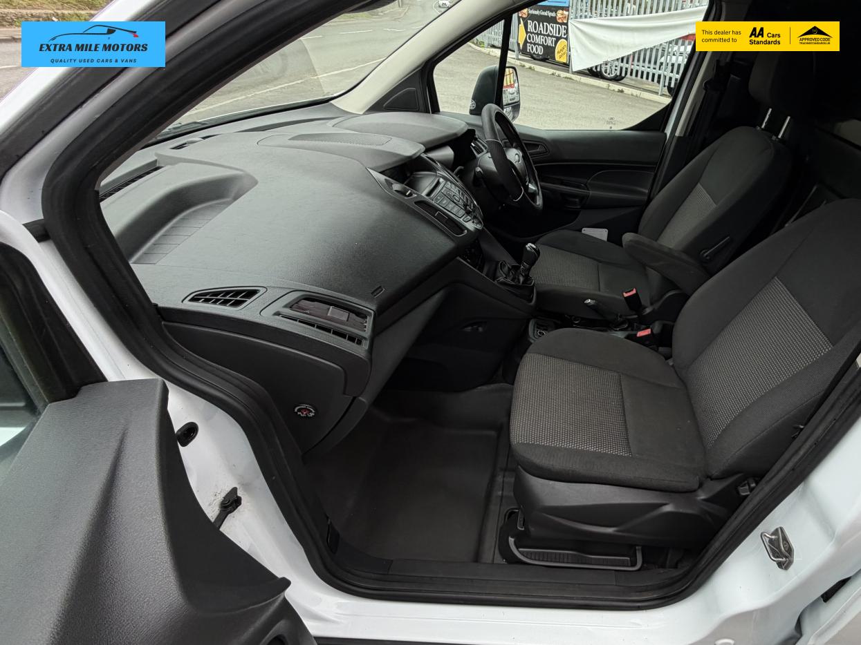 Ford Transit Connect 1.6 TDCi 220 Panel Van 4dr Diesel Manual L1 H1 (124 g/km, 94 bhp)