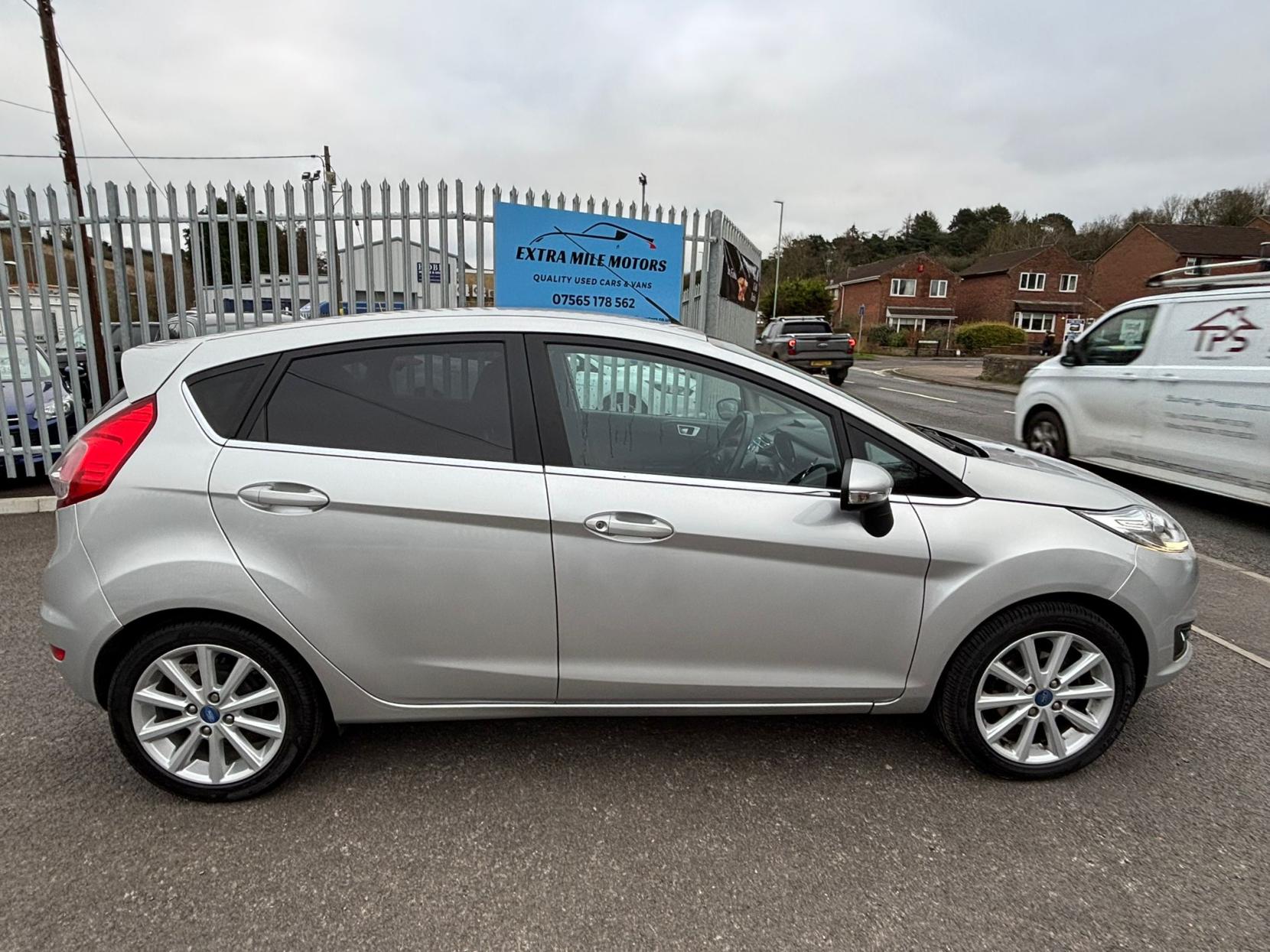 Ford Fiesta 1.0T EcoBoost Titanium Hatchback 5dr Petrol Manual Euro 6 (s/s) (100 ps)