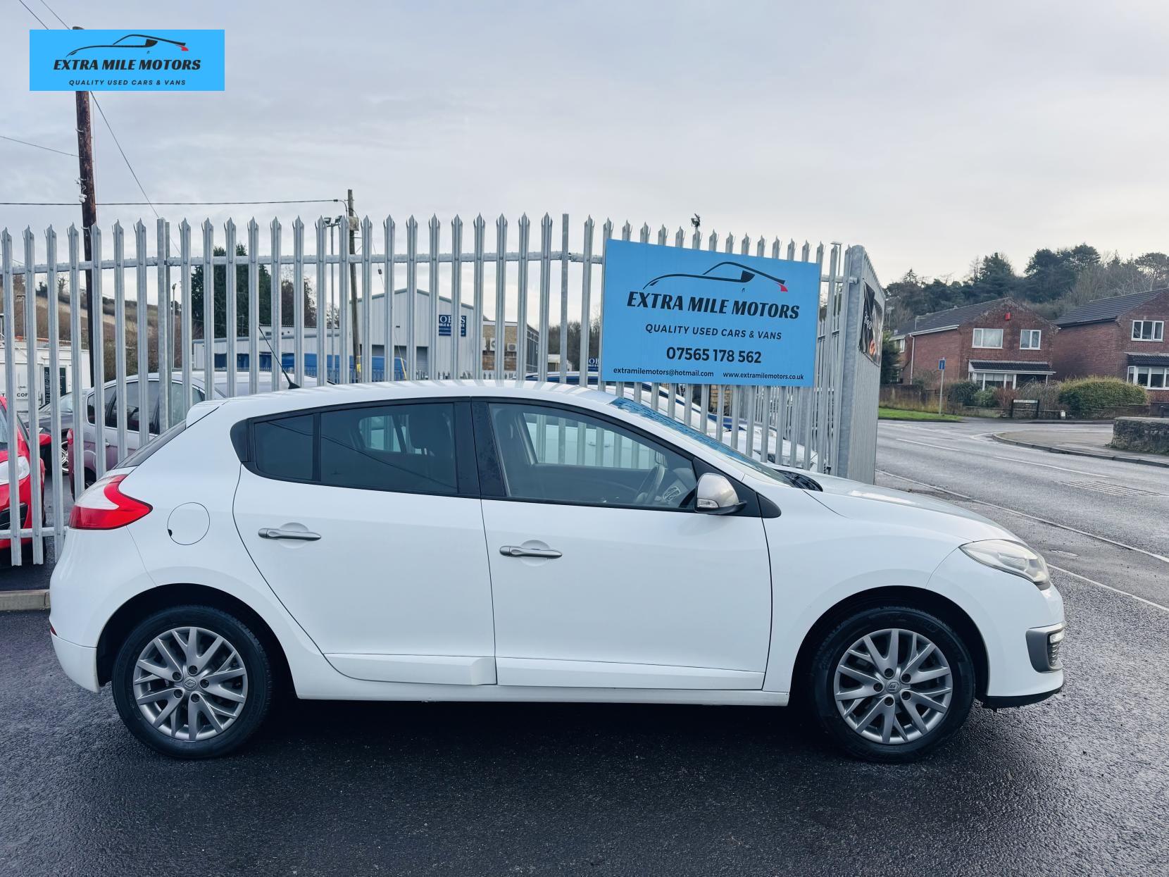 Renault Megane 1.6 VVT Knight Edition Euro 5 5dr