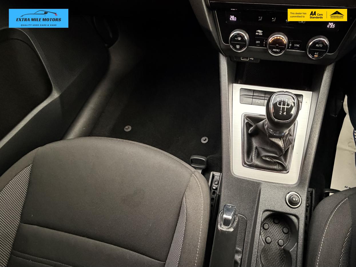 Skoda Octavia 1.6 TDI SE Technology Estate 5dr Diesel Manual Euro 6 (s/s) (115 ps)