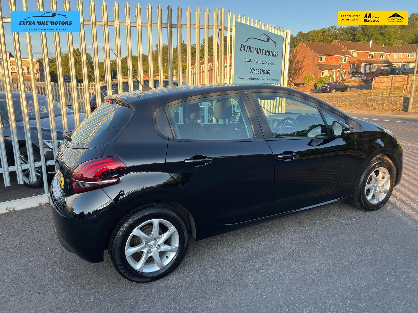 Peugeot 208 1.2 PureTech Active Hatchback 5dr Petrol Manual Euro 6 (68 ps)