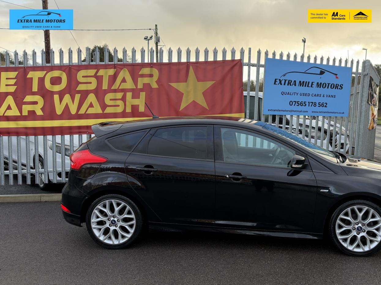 Ford Focus 1.0T EcoBoost ST-Line Hatchback 5dr Petrol Manual Euro 6 (s/s) (140 ps)