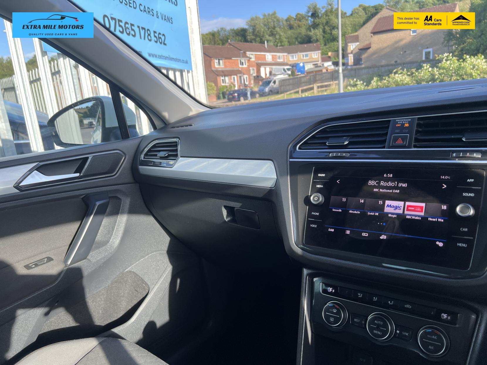Volkswagen Tiguan 2.0 TDI SE SUV 5dr Diesel Manual Euro 6 (s/s) (150 ps)