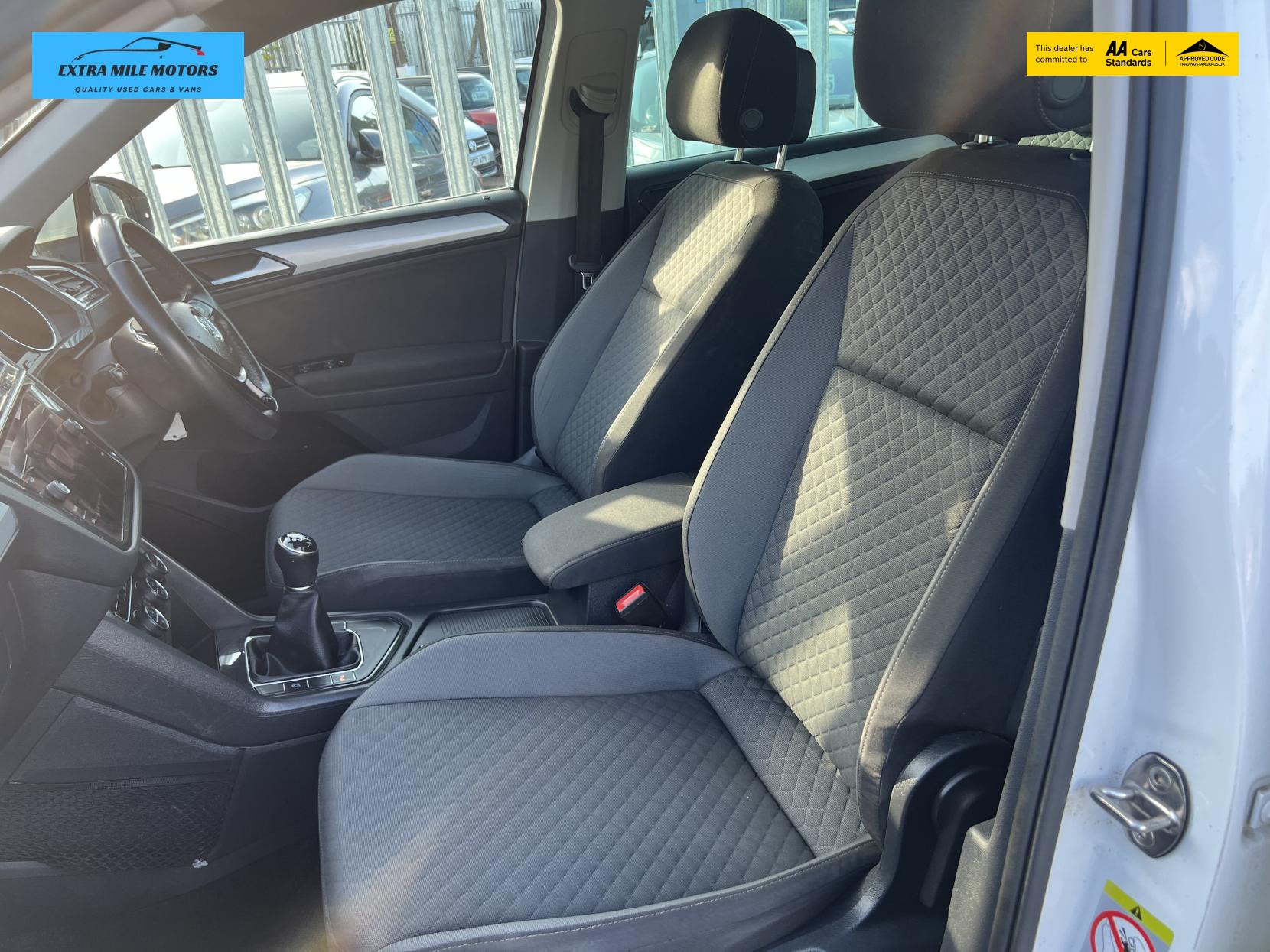 Volkswagen Tiguan 2.0 TDI SE SUV 5dr Diesel Manual Euro 6 (s/s) (150 ps)