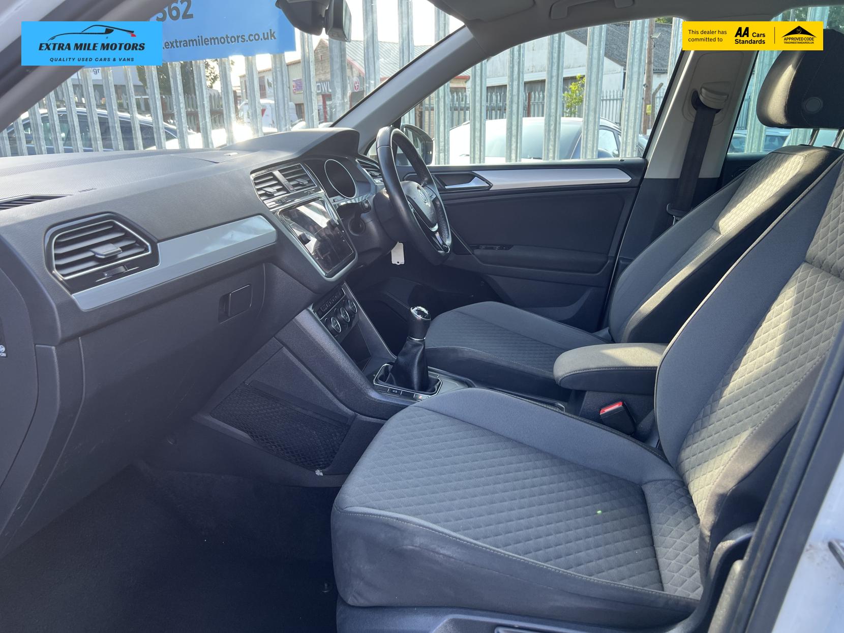 Volkswagen Tiguan 2.0 TDI SE SUV 5dr Diesel Manual Euro 6 (s/s) (150 ps)