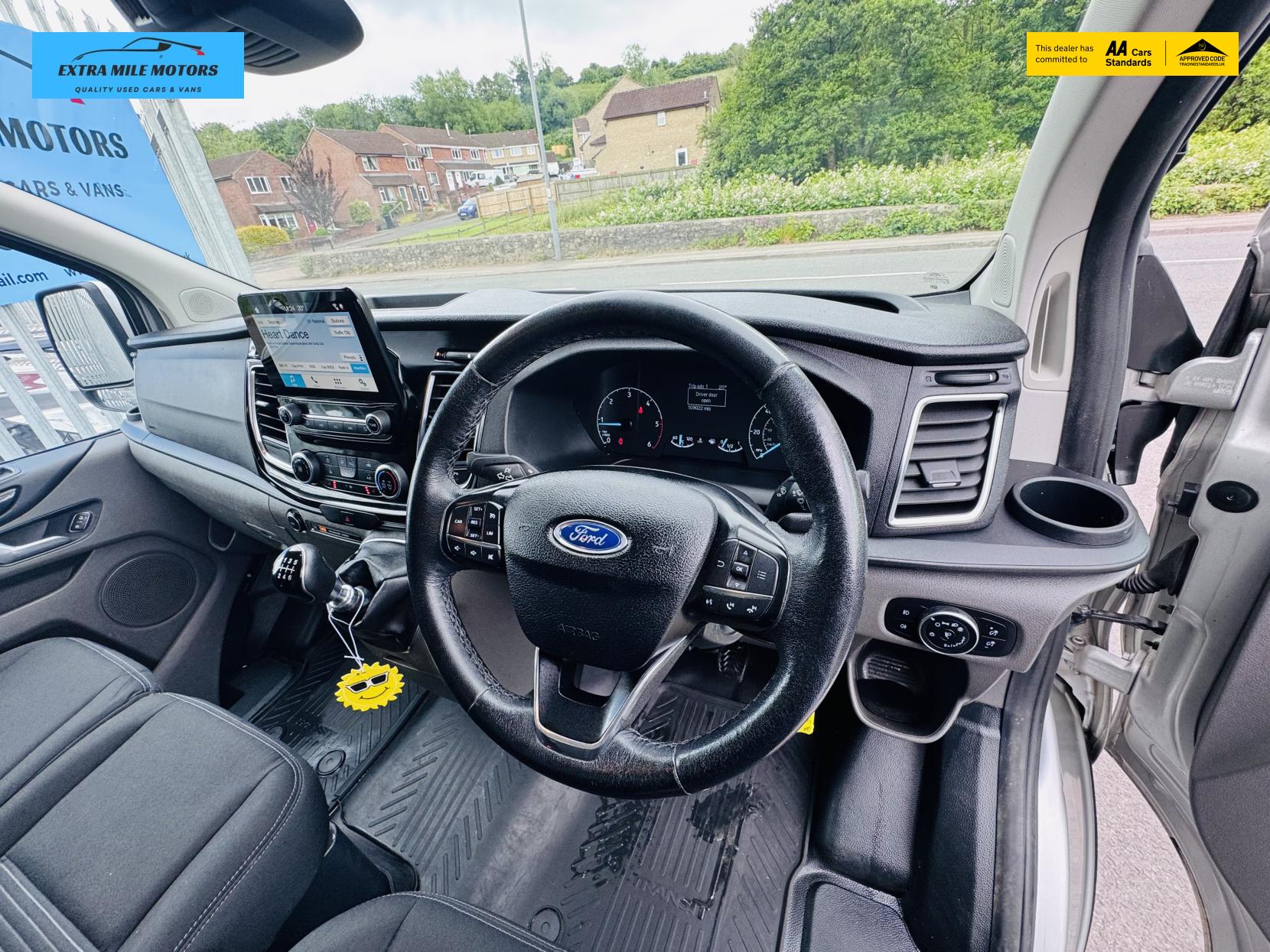 Ford Transit Custom 2.0 300 EcoBlue Limited Panel Van 5dr Diesel Manual L2 H1 Euro 6 (130 ps)