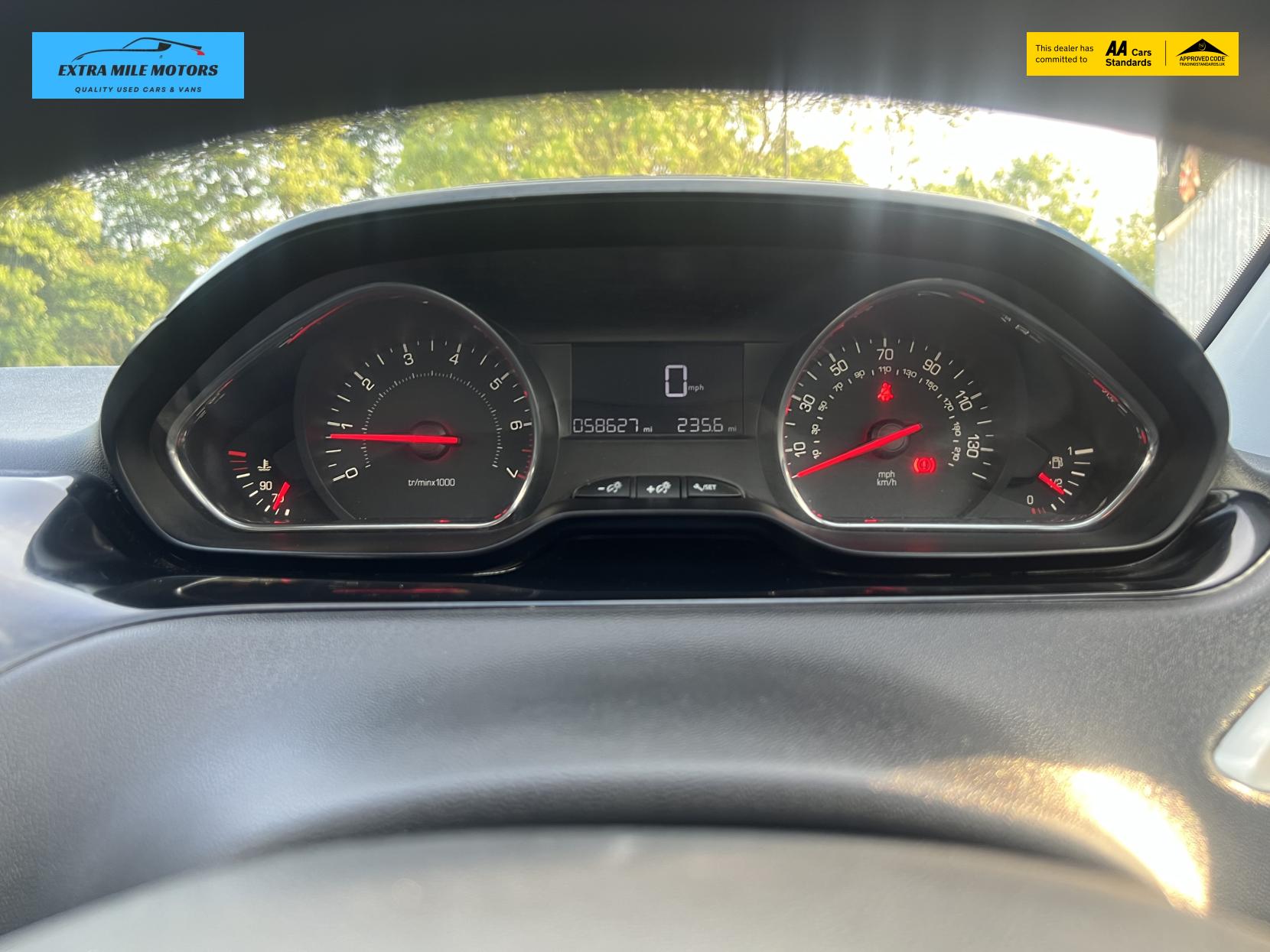 Peugeot 208 1.2 VTi PureTech Active Hatchback 5dr Petrol Manual Euro 5 (82 ps)