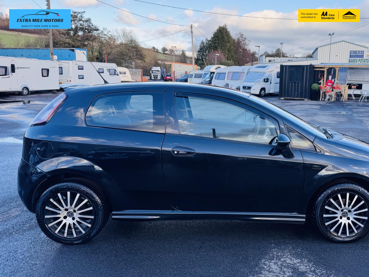 Fiat Grande Punto 1.4 Sound Hatchback 3dr Petrol Manual Euro 4 (77 bhp)