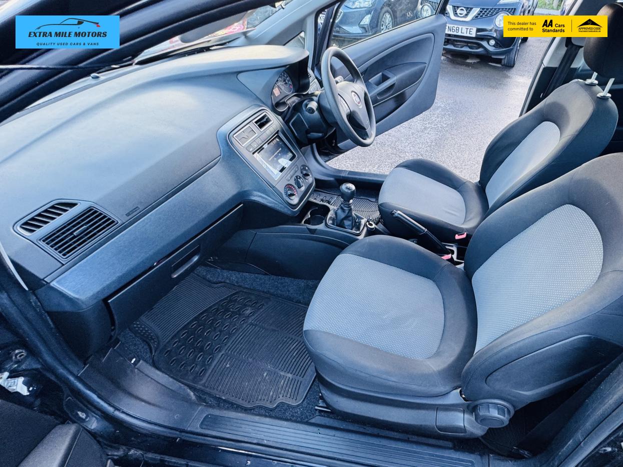 Fiat Grande Punto 1.4 Sound Hatchback 3dr Petrol Manual Euro 4 (77 bhp)