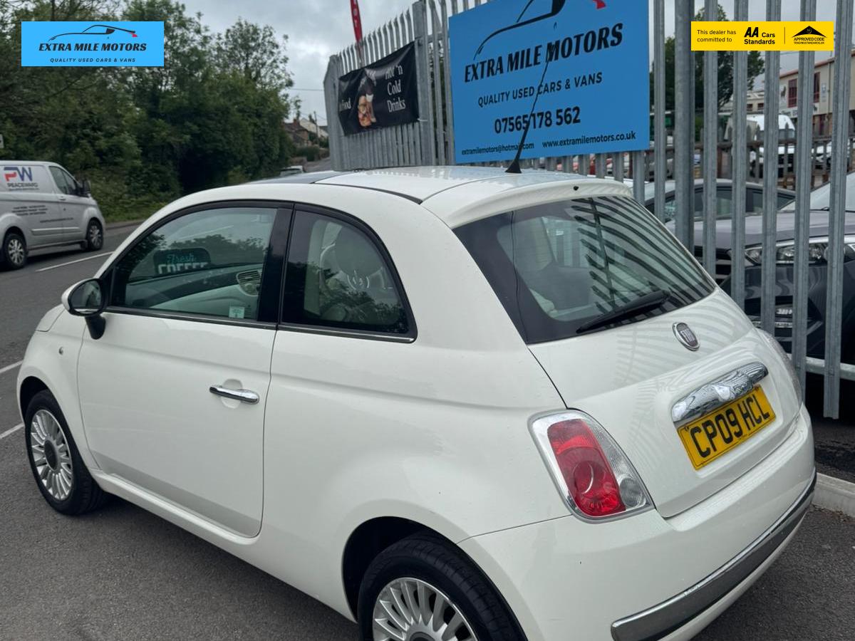 Fiat 500 1.2 Lounge Hatchback 3dr Petrol Manual Euro 5 (s/s) (69 bhp)