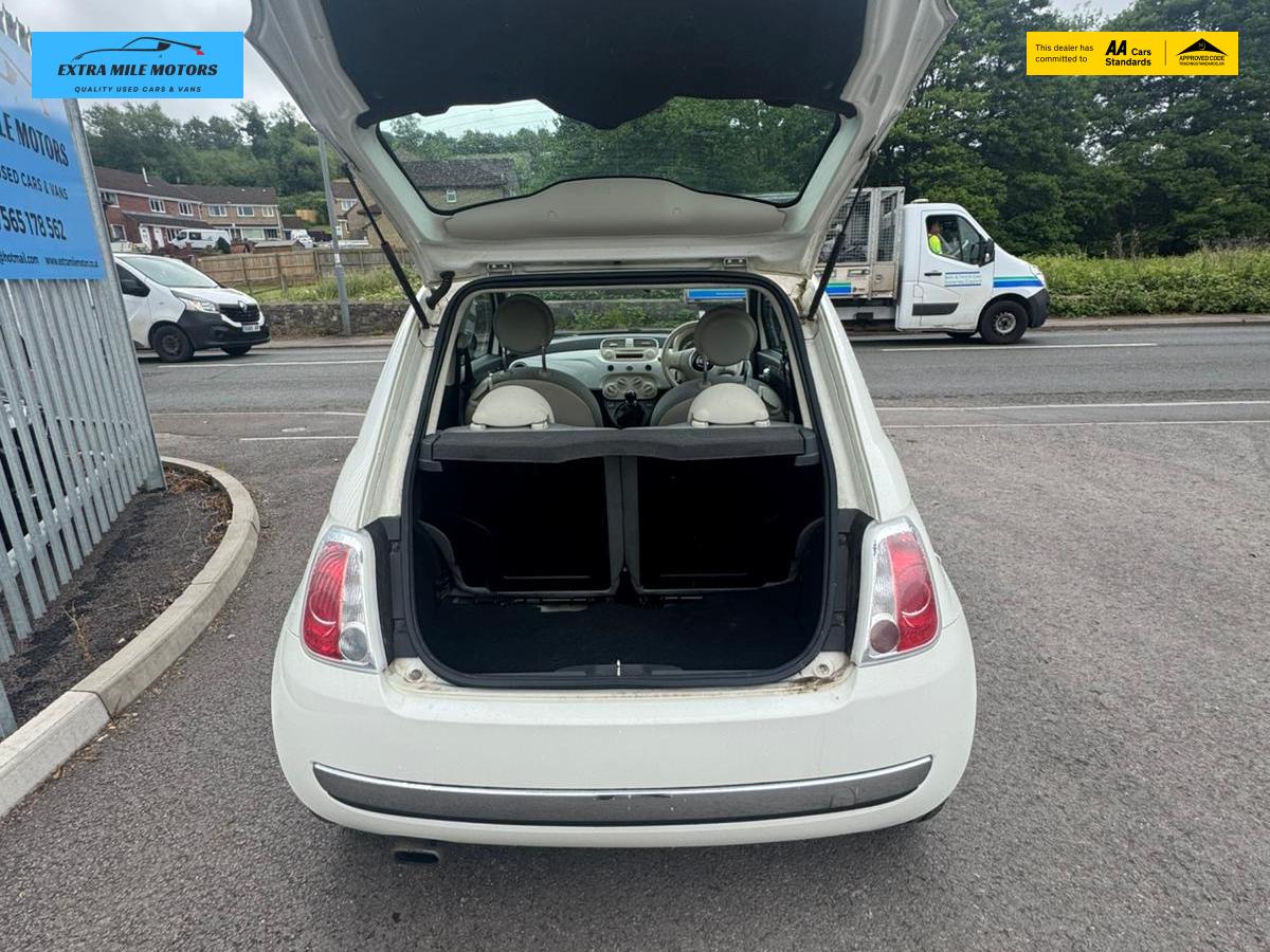 Fiat 500 1.2 Lounge Hatchback 3dr Petrol Manual Euro 5 (s/s) (69 bhp)