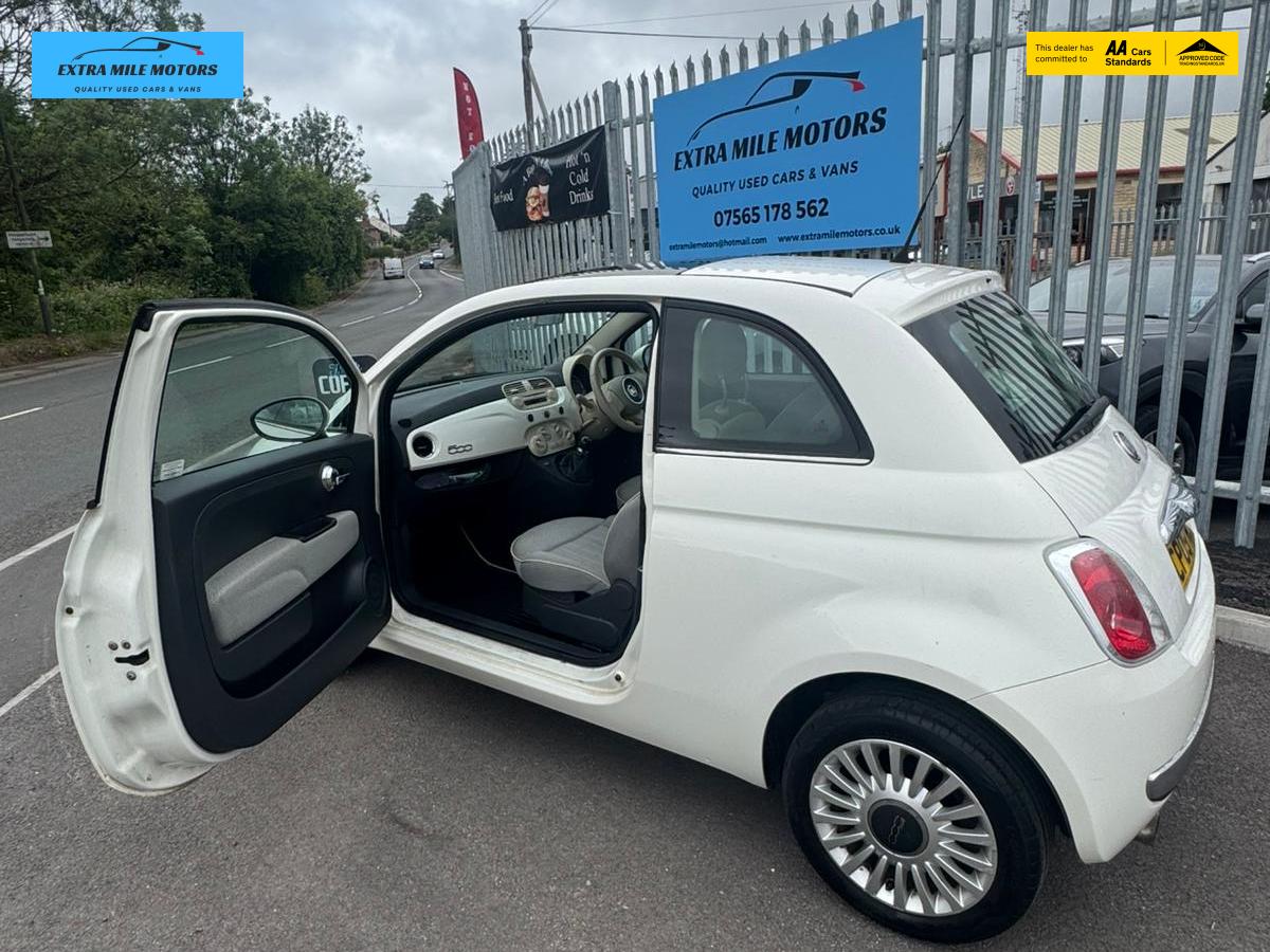 Fiat 500 1.2 Lounge Hatchback 3dr Petrol Manual Euro 5 (s/s) (69 bhp)