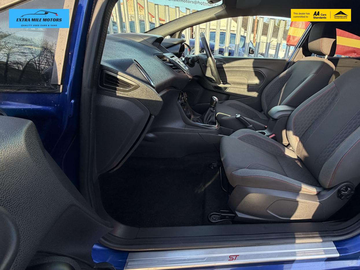 Ford Fiesta 1.0T EcoBoost ST-Line Hatchback 3dr Petrol Manual Euro 6 (s/s) (100 ps)