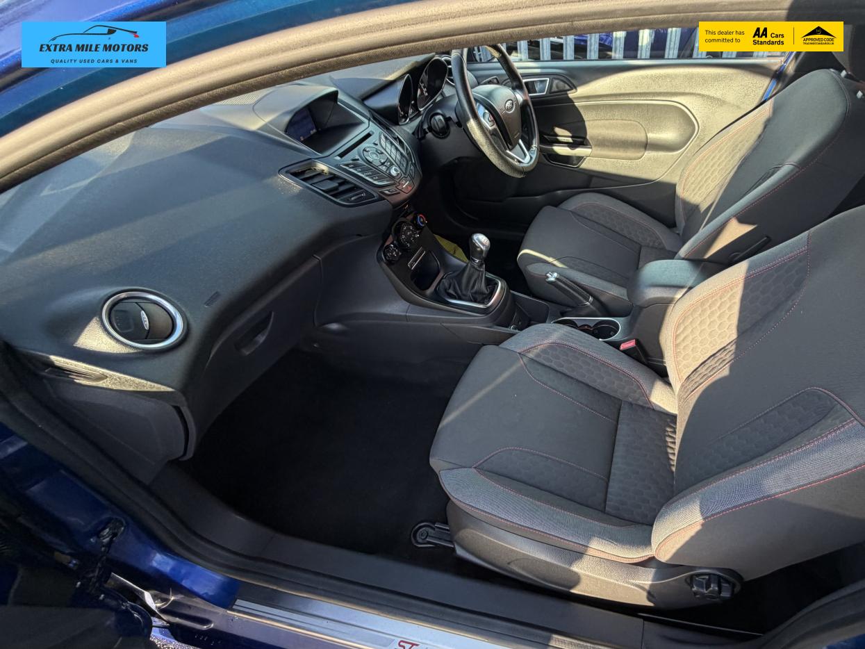 Ford Fiesta 1.0T EcoBoost ST-Line Hatchback 3dr Petrol Manual Euro 6 (s/s) (100 ps)
