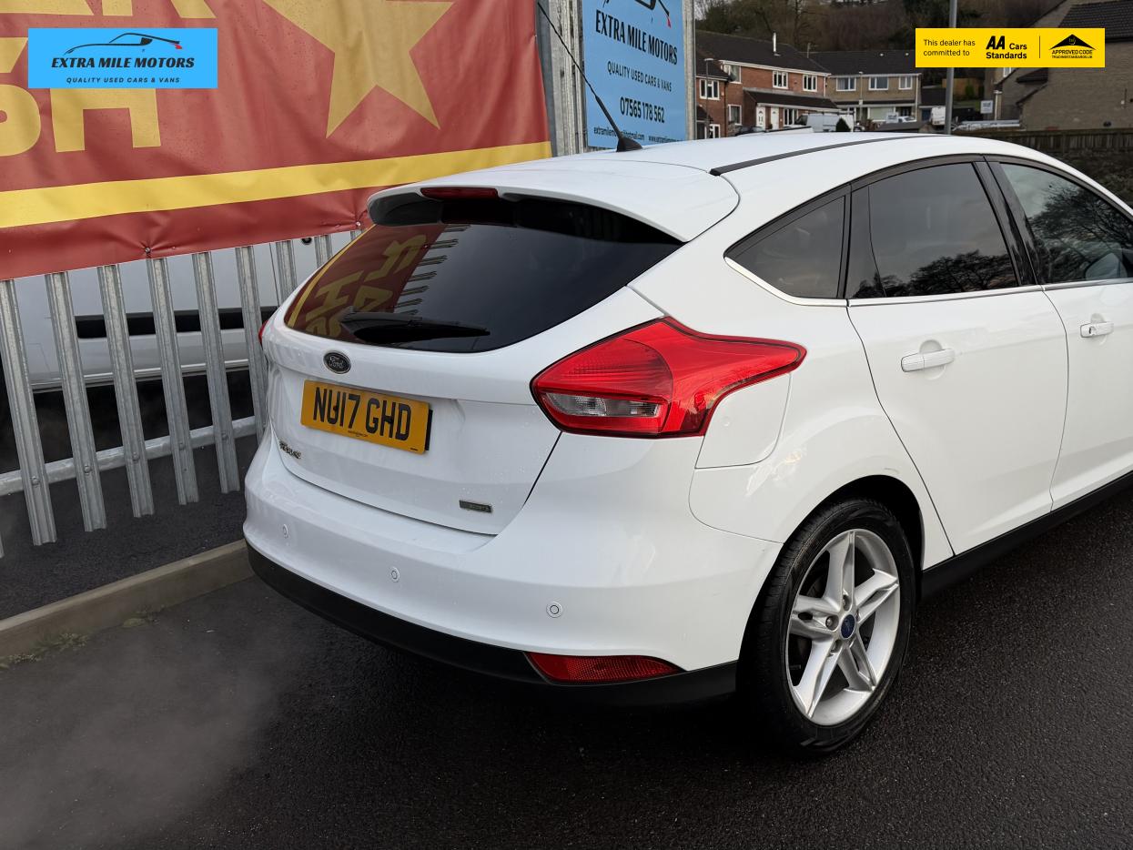 Ford Focus 1.0T EcoBoost Titanium Hatchback 5dr Petrol Manual Euro 6 (s/s) (125 ps)