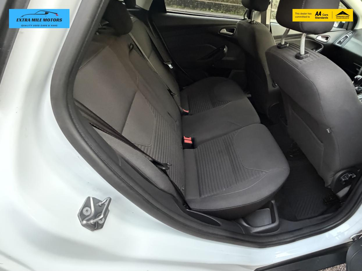 Ford Focus 1.0T EcoBoost Titanium Hatchback 5dr Petrol Manual Euro 6 (s/s) (125 ps)