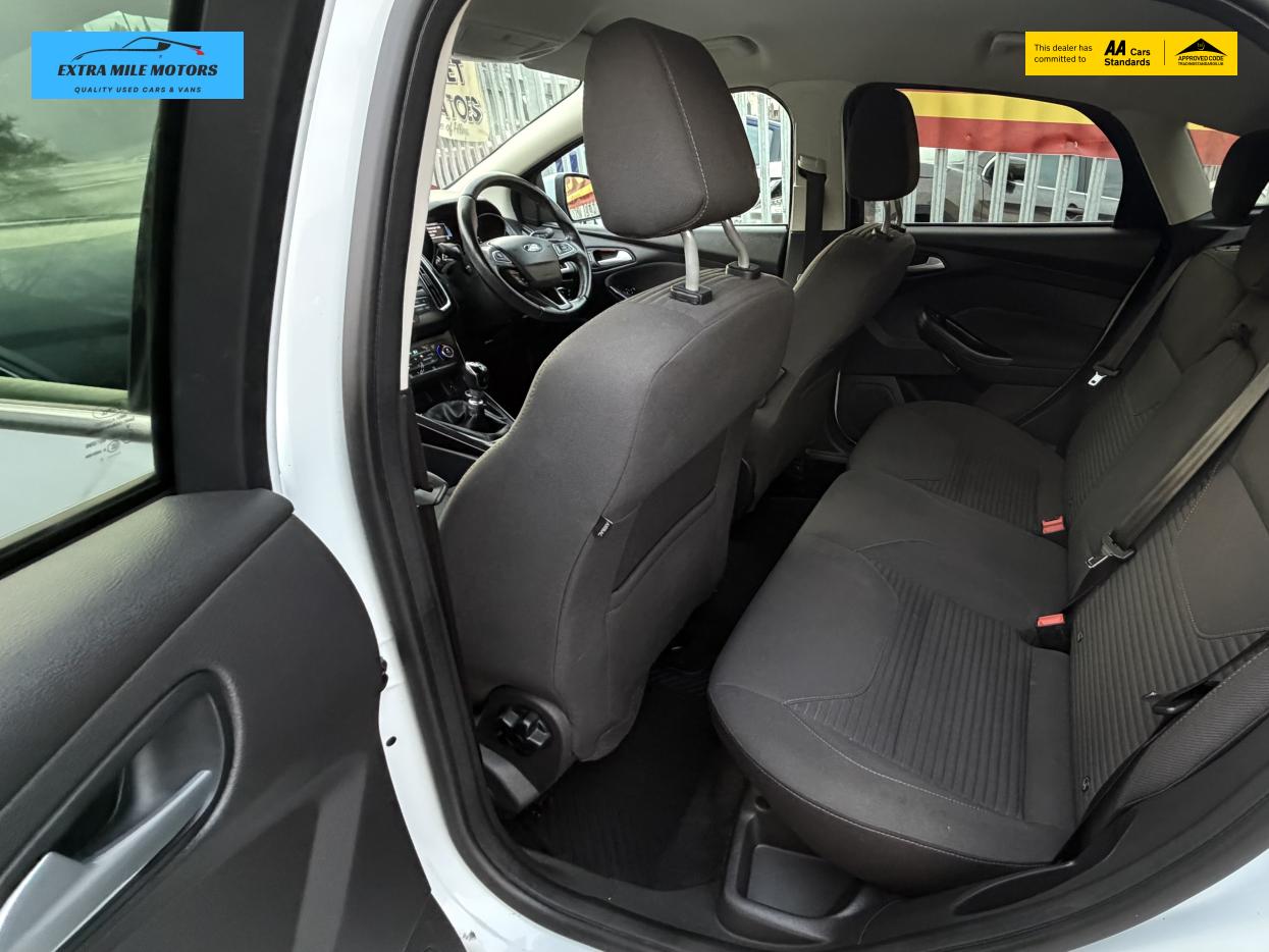 Ford Focus 1.0T EcoBoost Titanium Hatchback 5dr Petrol Manual Euro 6 (s/s) (125 ps)