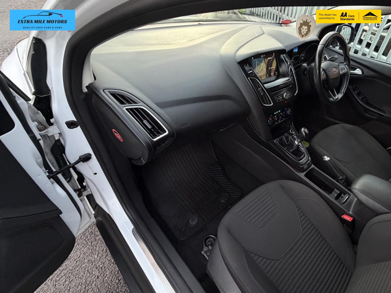 Ford Focus 1.0T EcoBoost Titanium Hatchback 5dr Petrol Manual Euro 6 (s/s) (125 ps)