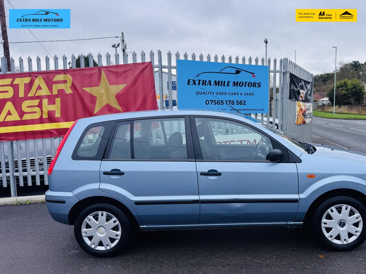 Ford Fusion 1.6 2 Hatchback 5dr Petrol Manual (157 g/km, 99 bhp)