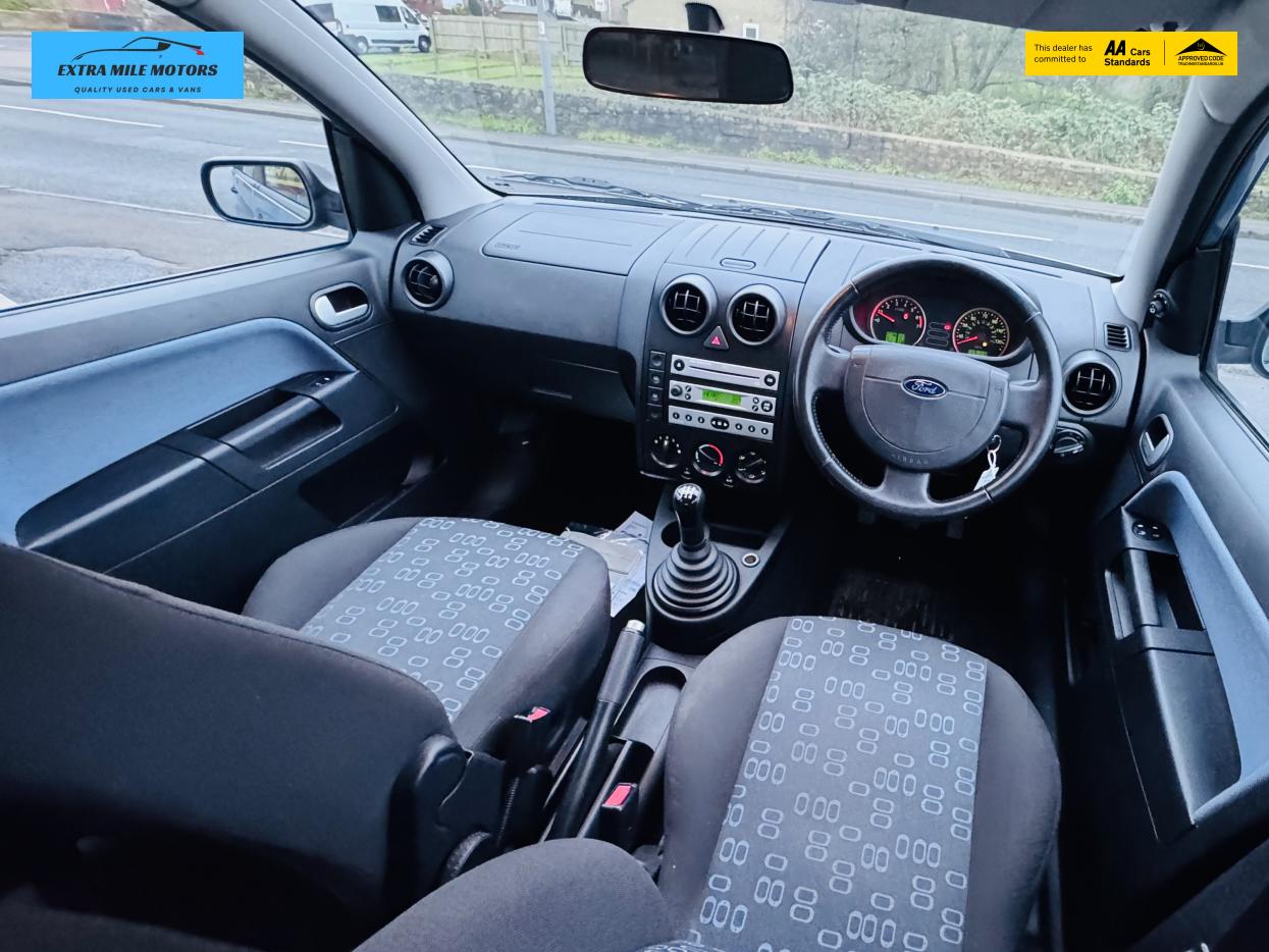 Ford Fusion 1.6 2 Hatchback 5dr Petrol Manual (157 g/km, 99 bhp)