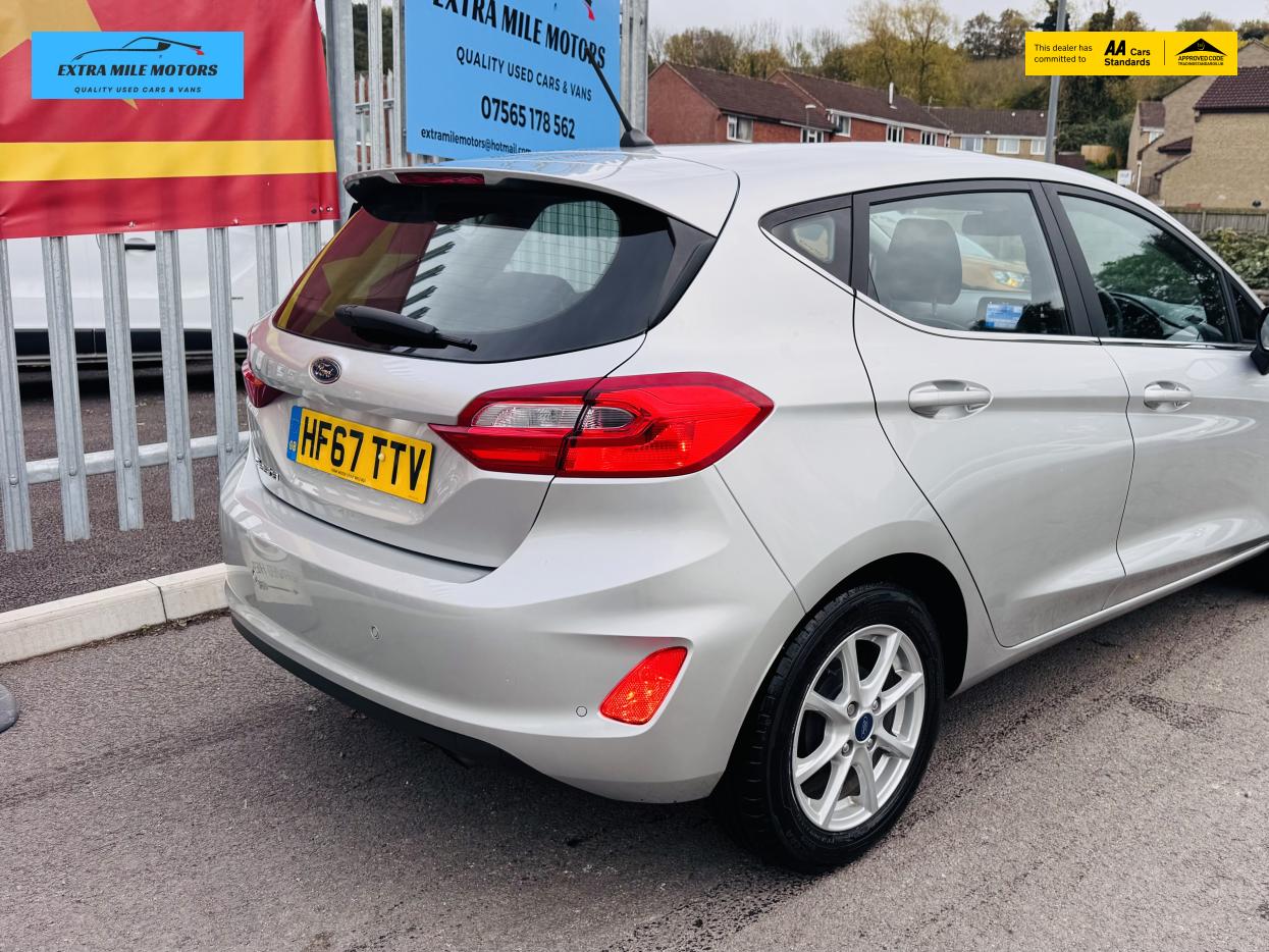 Ford Fiesta 1.0T EcoBoost Zetec Hatchback 5dr Petrol Manual Euro 6 (s/s) (100 ps)