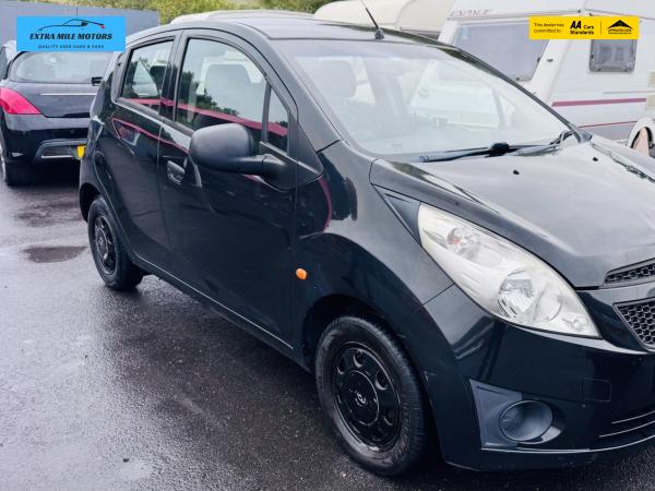 Chevrolet Spark 1.0i + Hatchback 5dr Petrol Manual Euro 5 (No a/c) (68 ps)