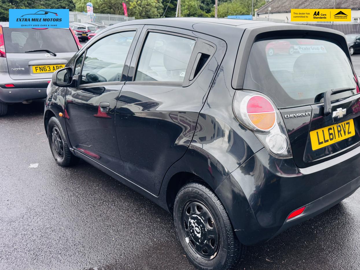 Chevrolet Spark 1.0i + Hatchback 5dr Petrol Manual Euro 5 (No a/c) (68 ps)