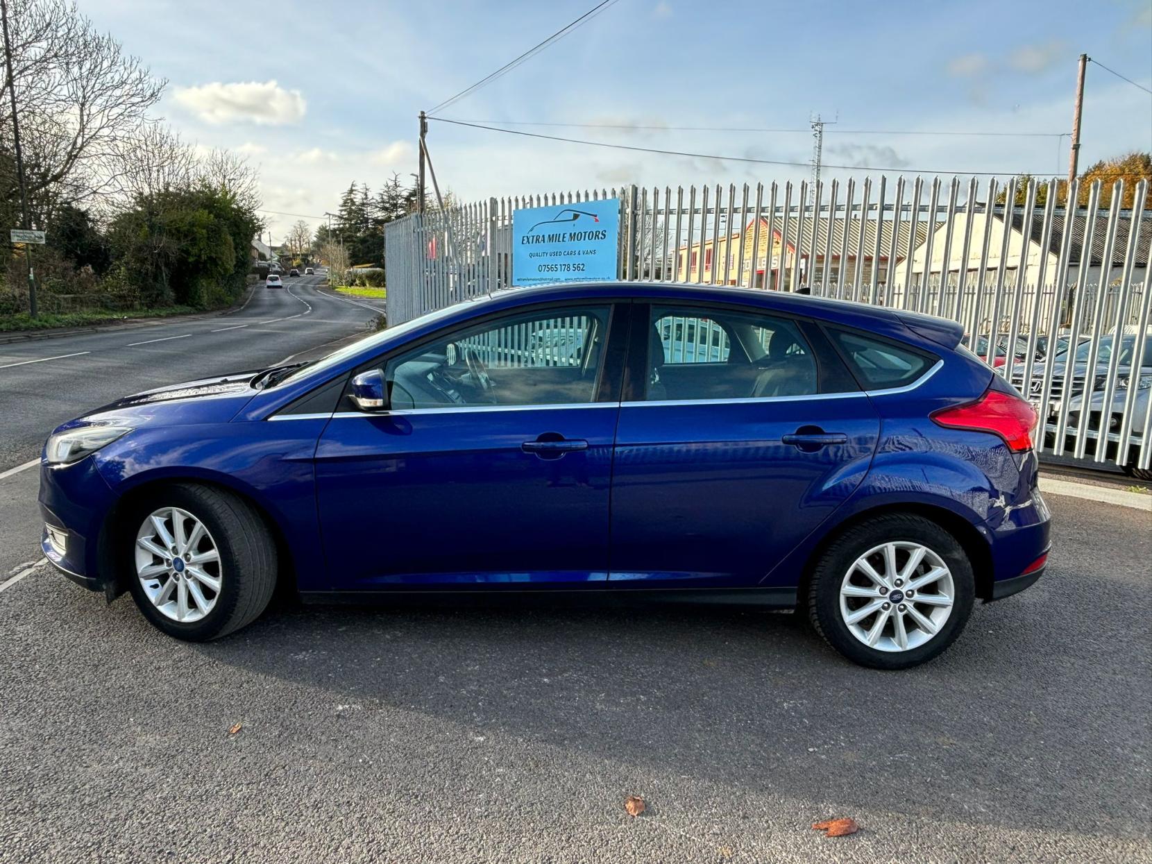 Ford Focus 1.0T EcoBoost Titanium Hatchback 5dr Petrol Manual Euro 6 (s/s) (125 ps)