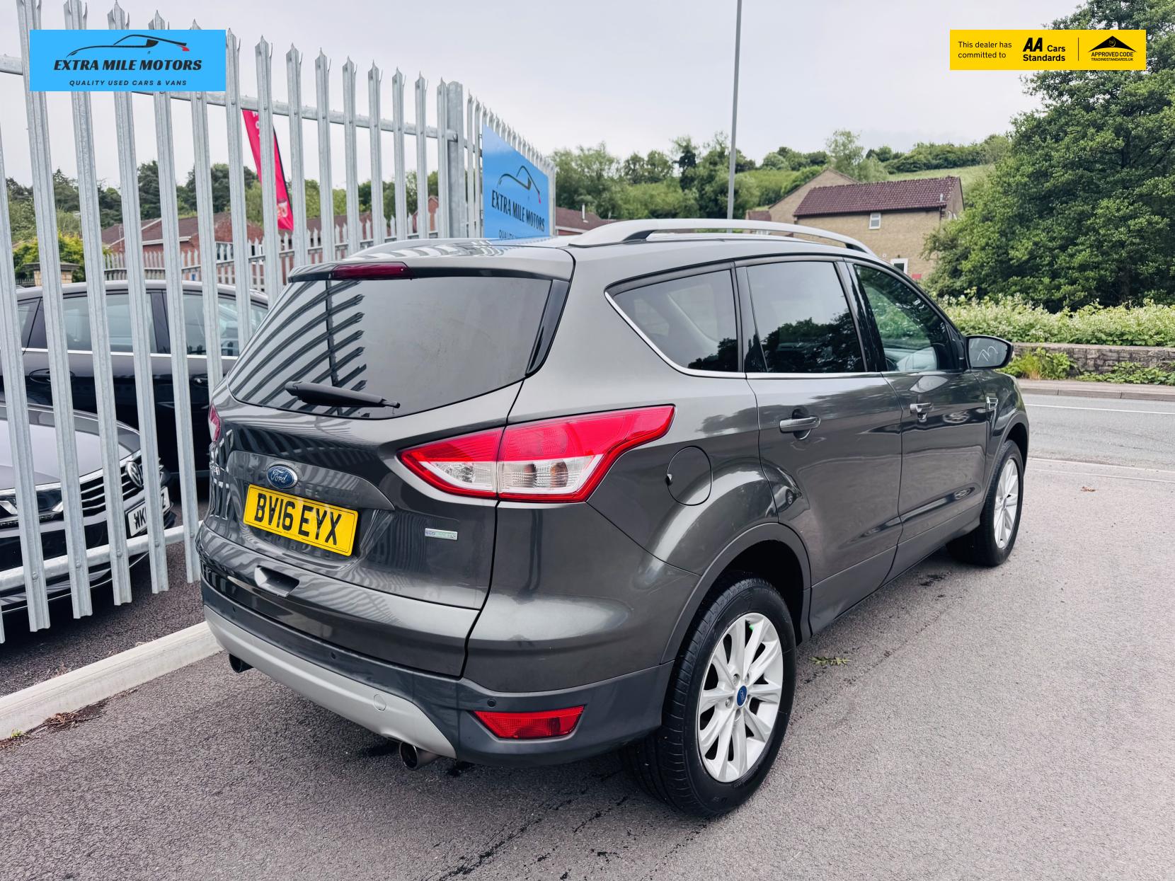 Ford Kuga 1.5T EcoBoost Titanium SUV 5dr Petrol Manual 2WD Euro 6 (s/s) (150 ps)