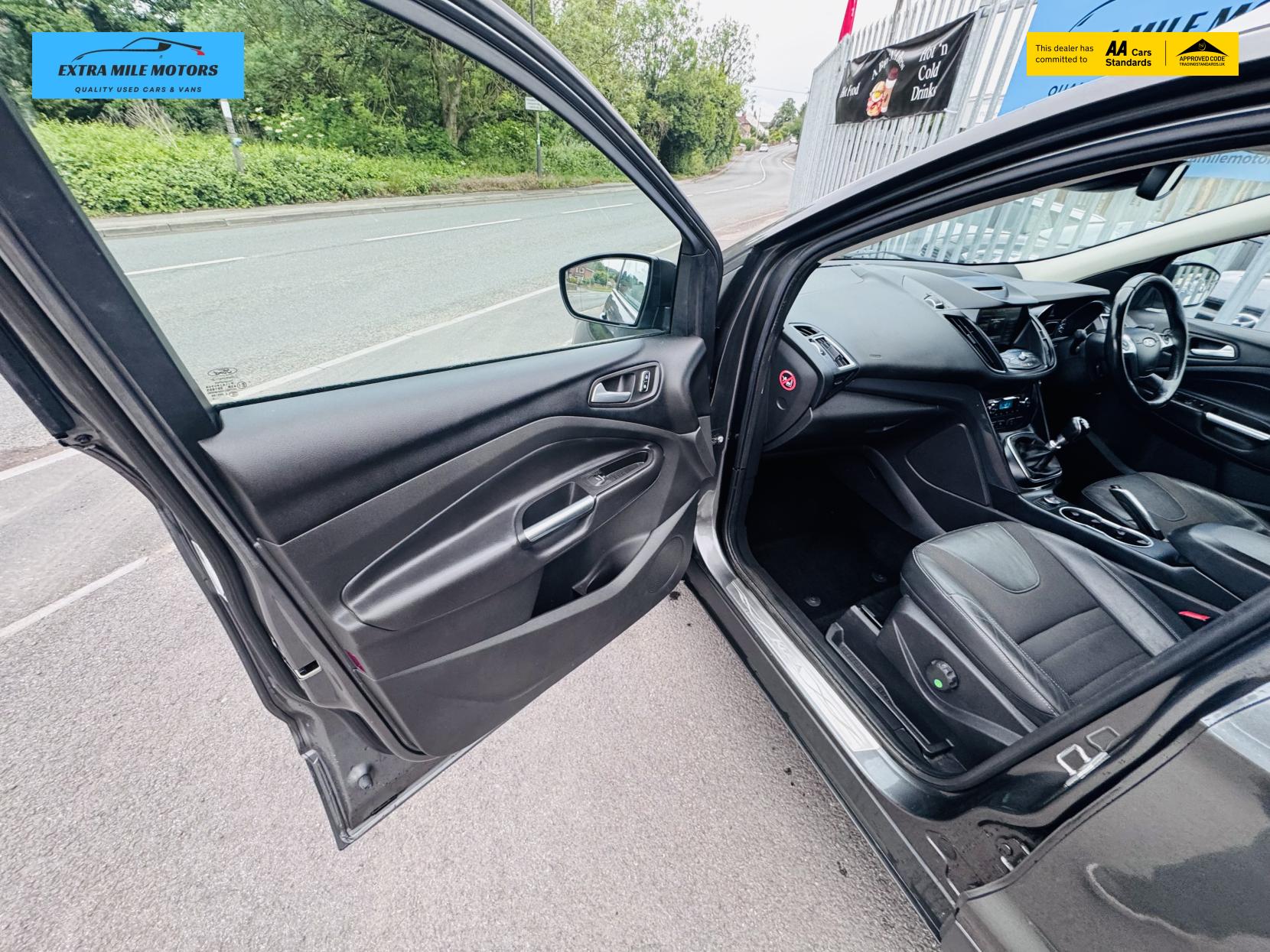 Ford Kuga 1.5T EcoBoost Titanium SUV 5dr Petrol Manual 2WD Euro 6 (s/s) (150 ps)