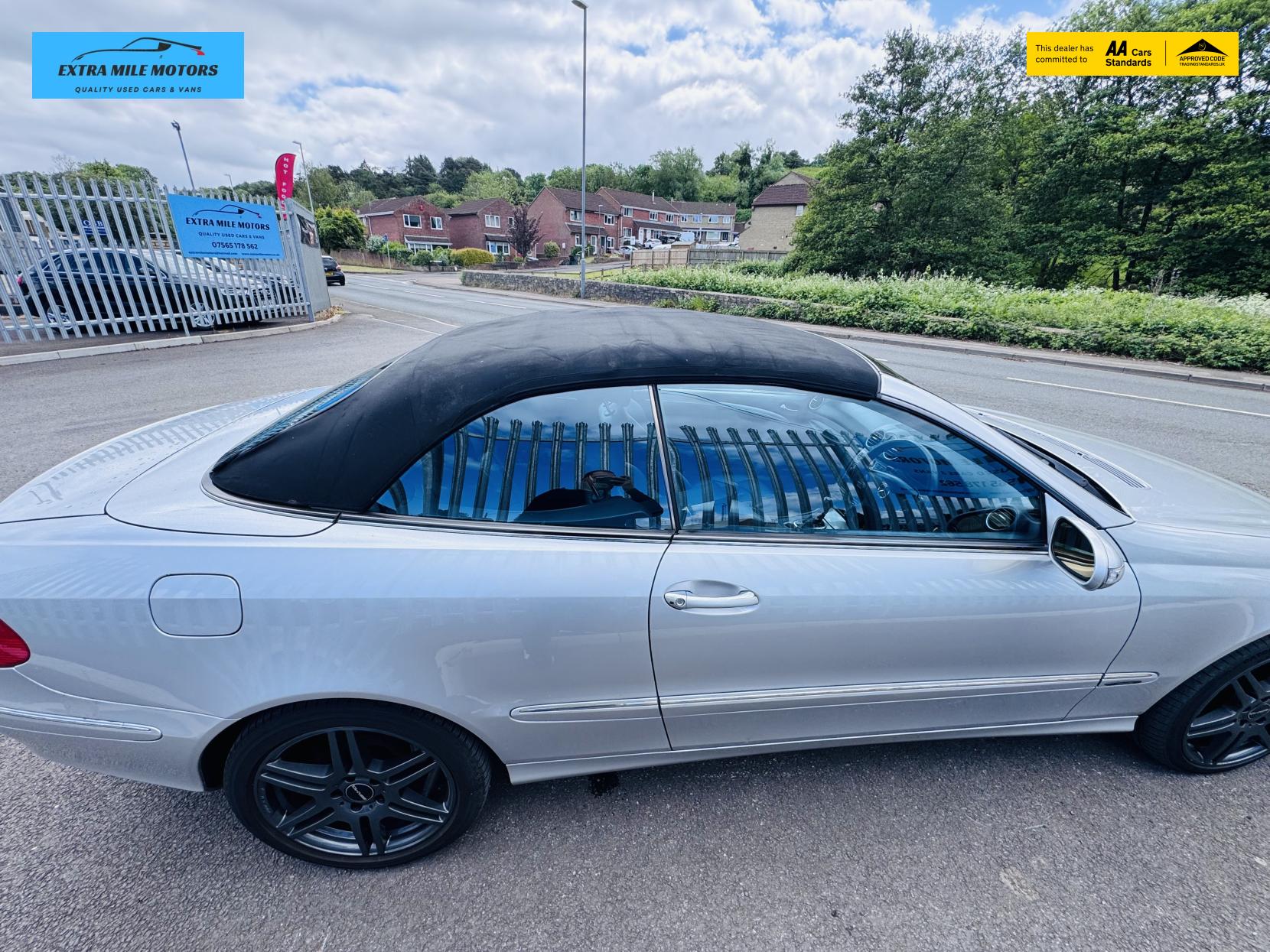 Mercedes-Benz CLK 2.6 CLK240 Avantgarde Cabriolet 2dr Petrol Automatic (242 g/km, 170 bhp)