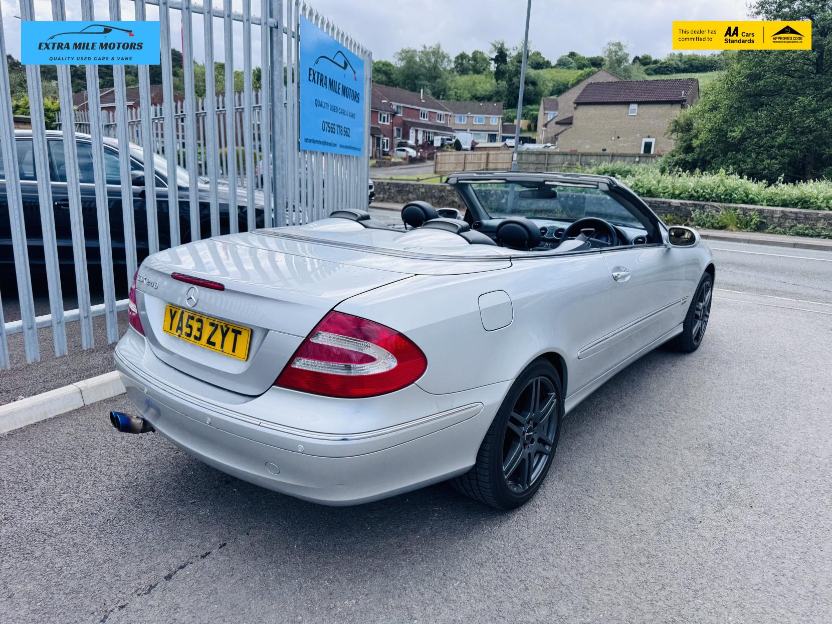 Mercedes-Benz CLK 2.6 CLK240 Avantgarde Cabriolet 2dr Petrol Automatic (242 g/km, 170 bhp)