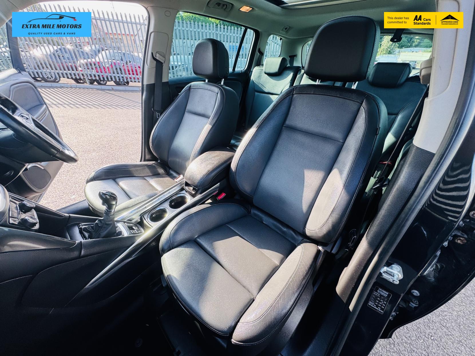 Vauxhall Zafira Tourer 1.6 CDTi ecoFLEX Elite MPV 5dr Diesel Manual Euro 6 (s/s) (136 ps)