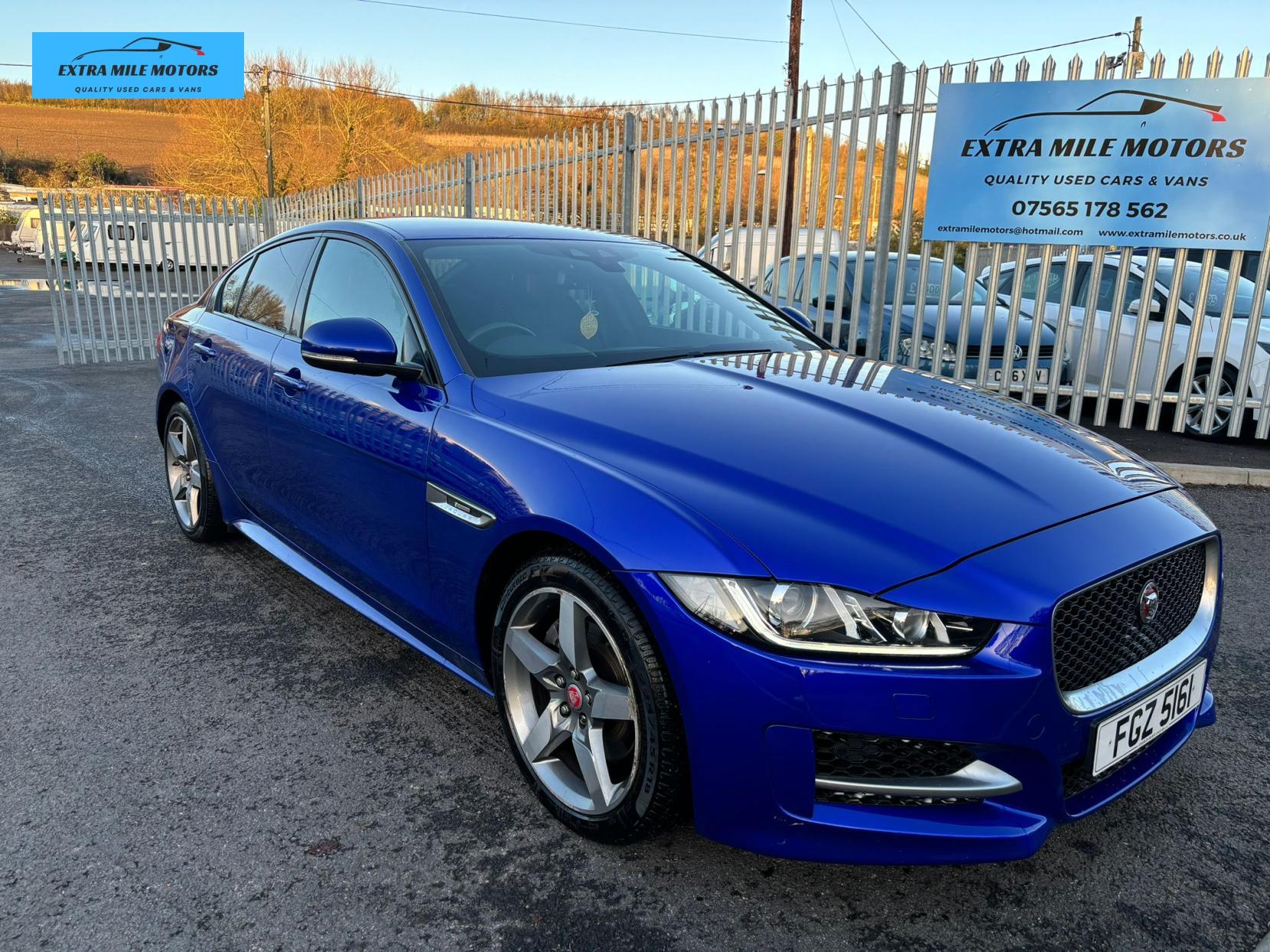 Jaguar XE 2.0d R-Sport Saloon 4dr Diesel Auto Euro 6 (s/s) (180 ps)