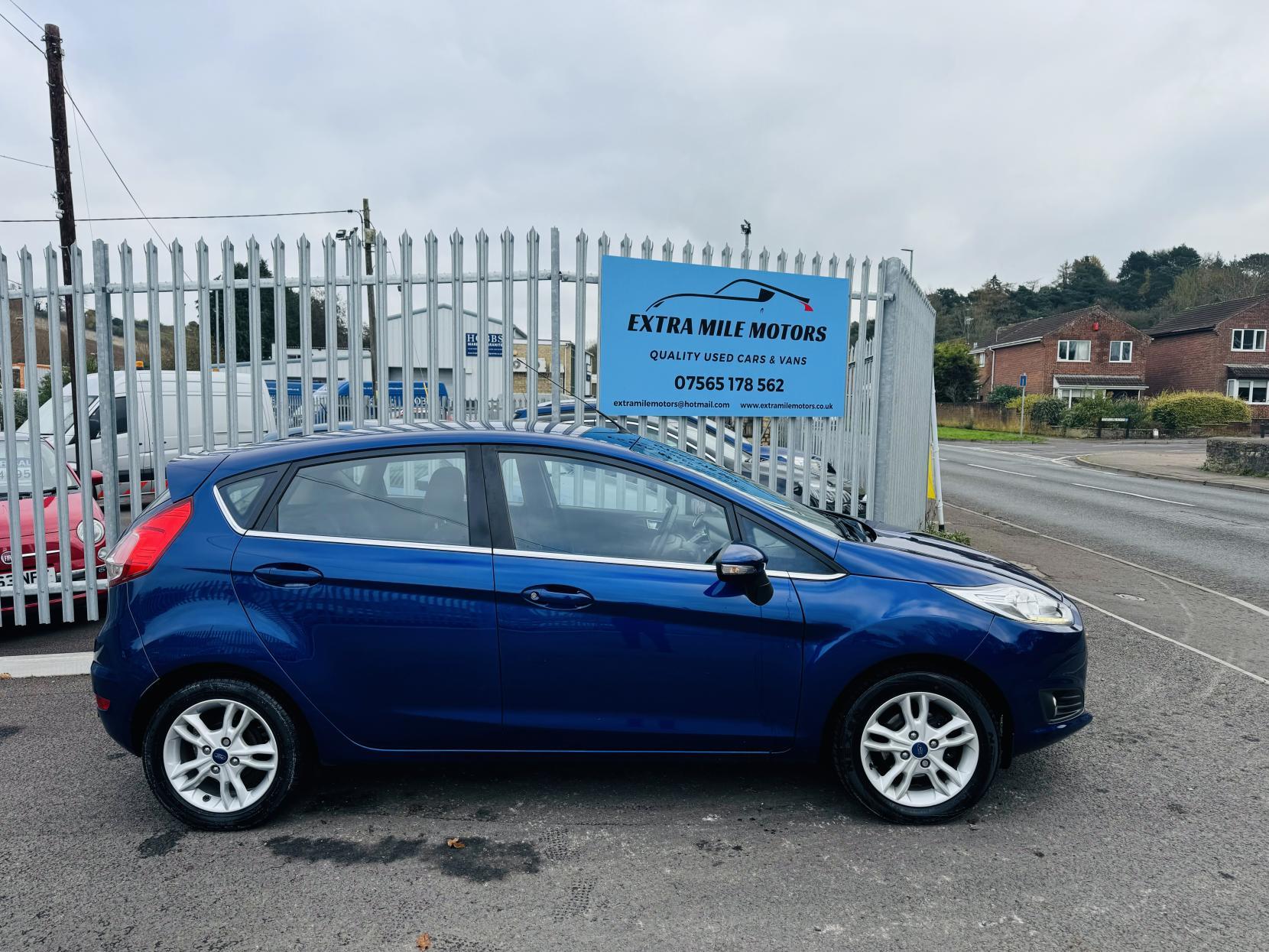 Ford Fiesta 1.0T EcoBoost Zetec Hatchback 5dr Petrol Manual Euro 6 (s/s) (100 ps)