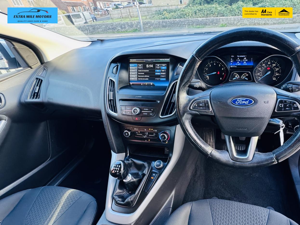 Ford Focus 1.0T EcoBoost Zetec Hatchback 5dr Petrol Manual Euro 6 (s/s) (125 ps)