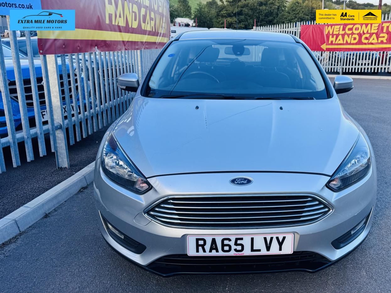 Ford Focus 1.0T EcoBoost Zetec Hatchback 5dr Petrol Manual Euro 6 (s/s) (125 ps)