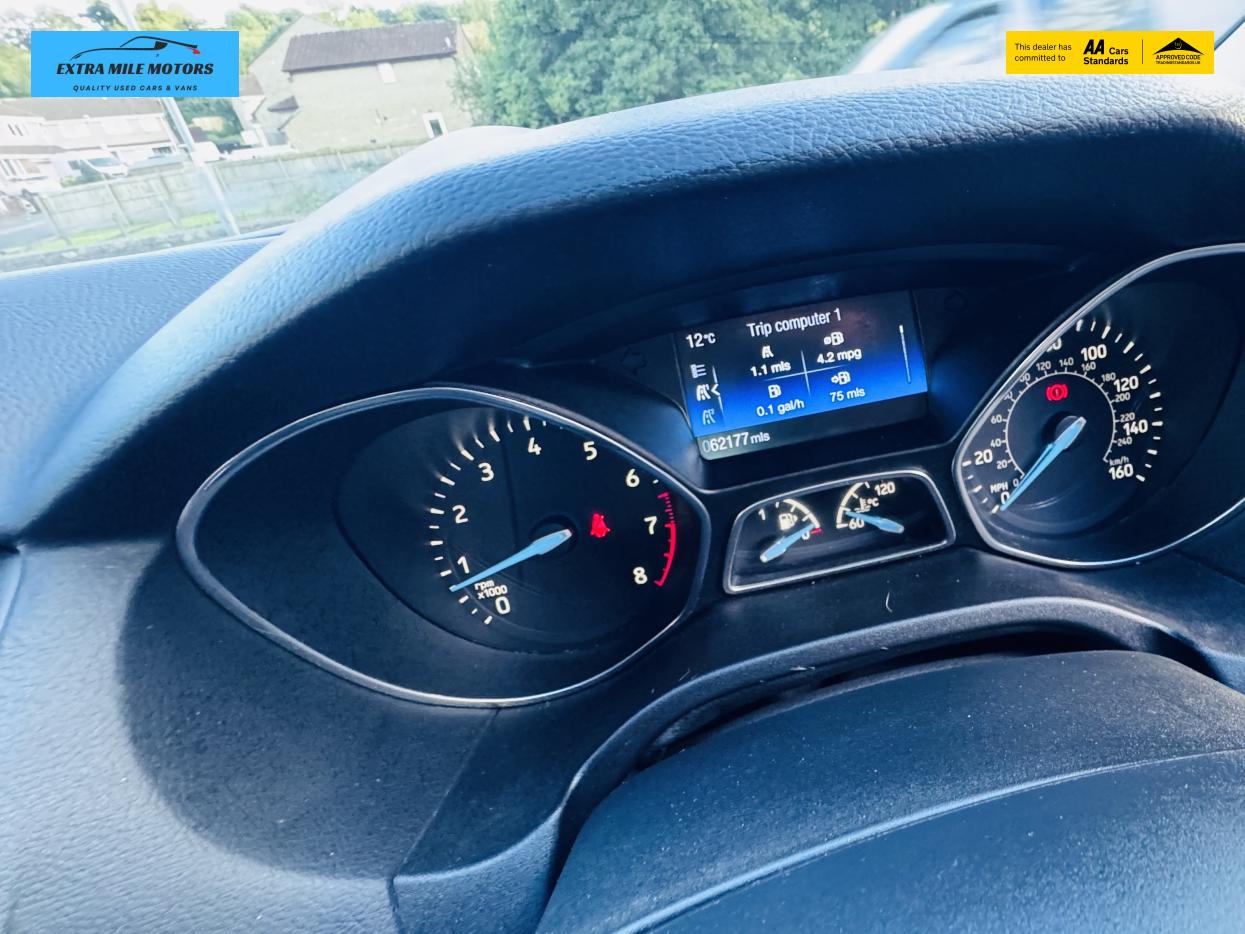 Ford Focus 1.0T EcoBoost Zetec Hatchback 5dr Petrol Manual Euro 6 (s/s) (125 ps)