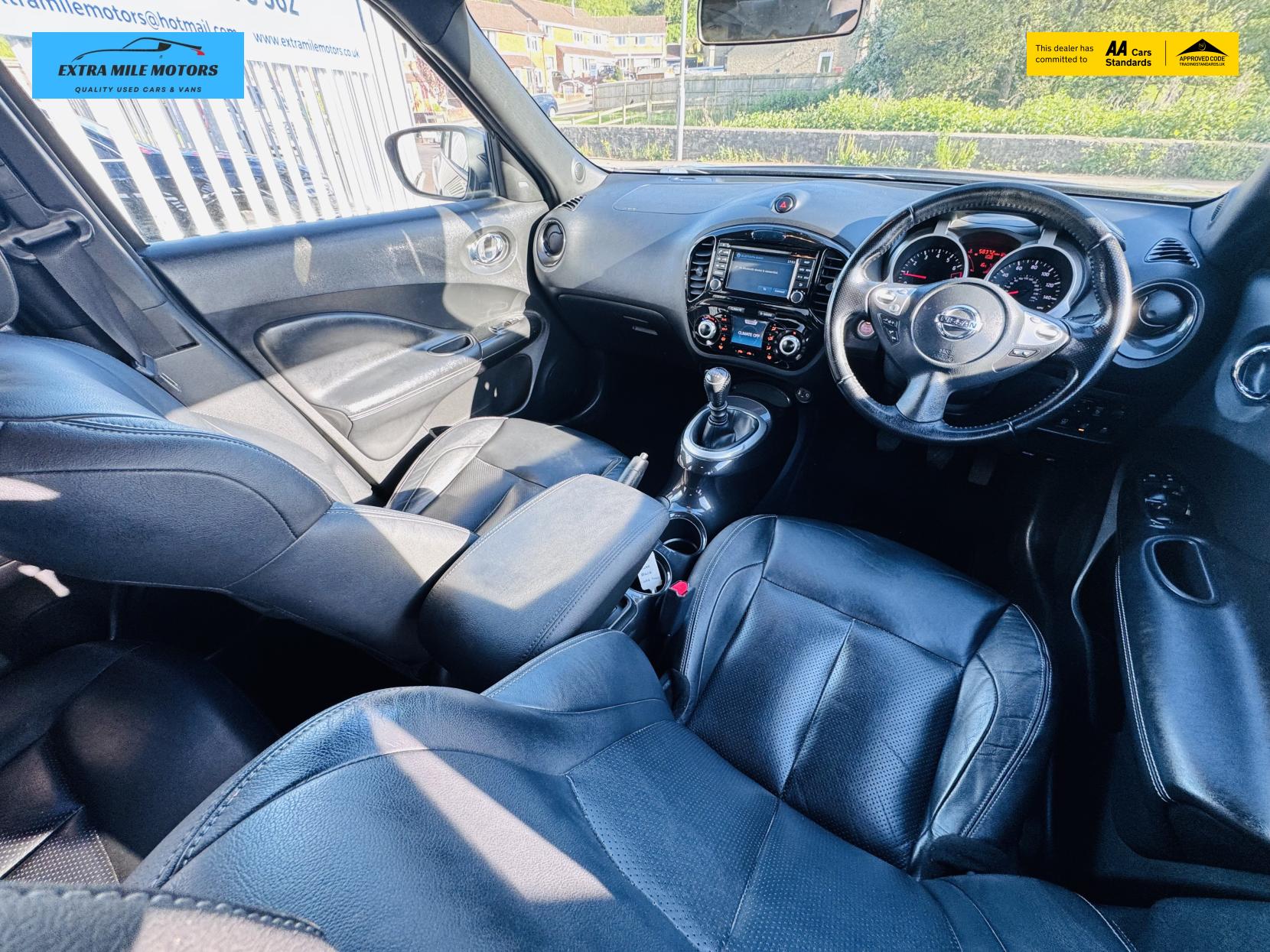 Nissan Juke 1.2 DIG-T Tekna SUV 5dr Petrol Manual Euro 5 (s/s) Euro 5 (115 ps)