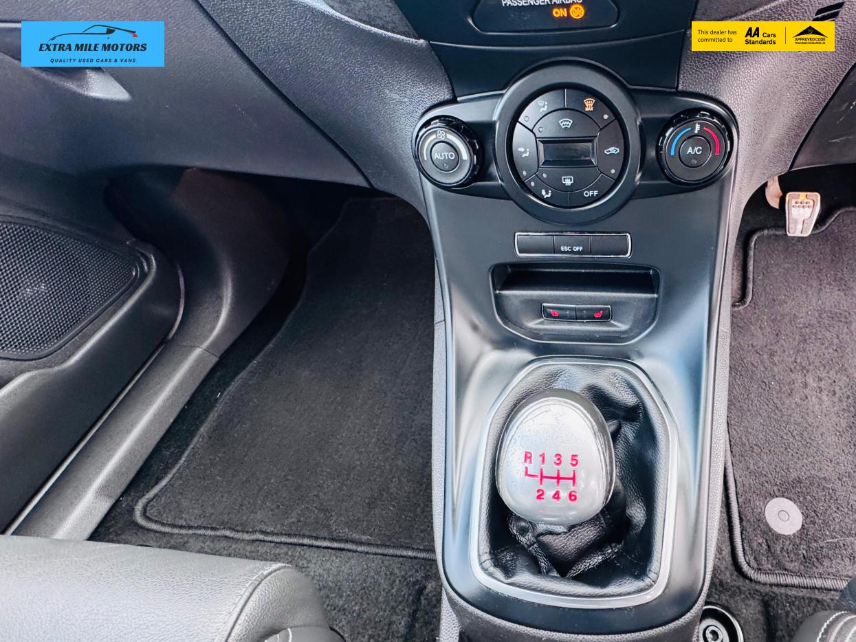 Ford Fiesta 1.6T EcoBoost ST-3 Hatchback 3dr Petrol Manual Euro 6 (182 ps)