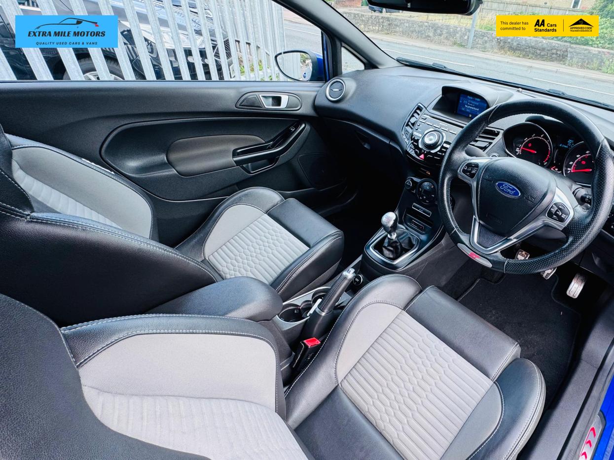 Ford Fiesta 1.6T EcoBoost ST-3 Hatchback 3dr Petrol Manual Euro 6 (182 ps)