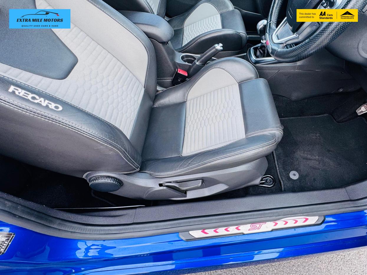 Ford Fiesta 1.6T EcoBoost ST-3 Hatchback 3dr Petrol Manual Euro 6 (182 ps)