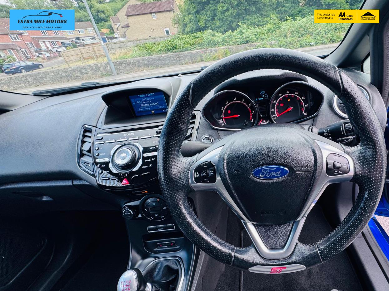 Ford Fiesta 1.6T EcoBoost ST-3 Hatchback 3dr Petrol Manual Euro 6 (182 ps)